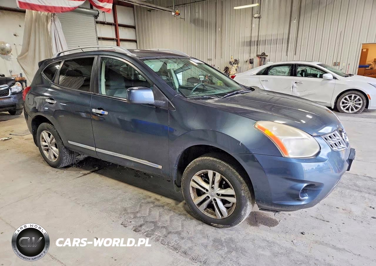 2012 Nissan Rogue S VIN:JN8AS5MV0CW716226 - 4