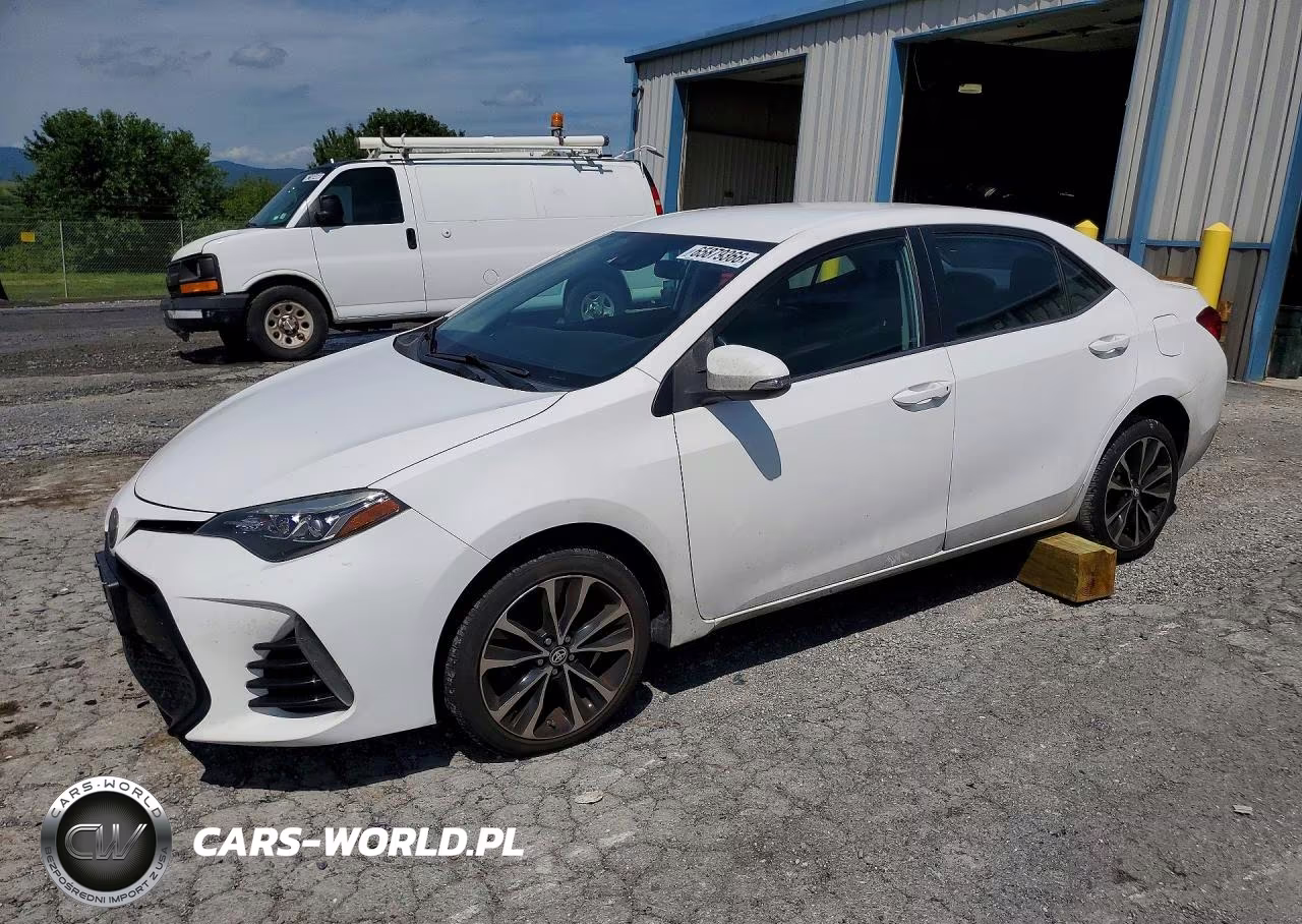 2018 Toyota Corolla Se – zdjęcie 1 z 12