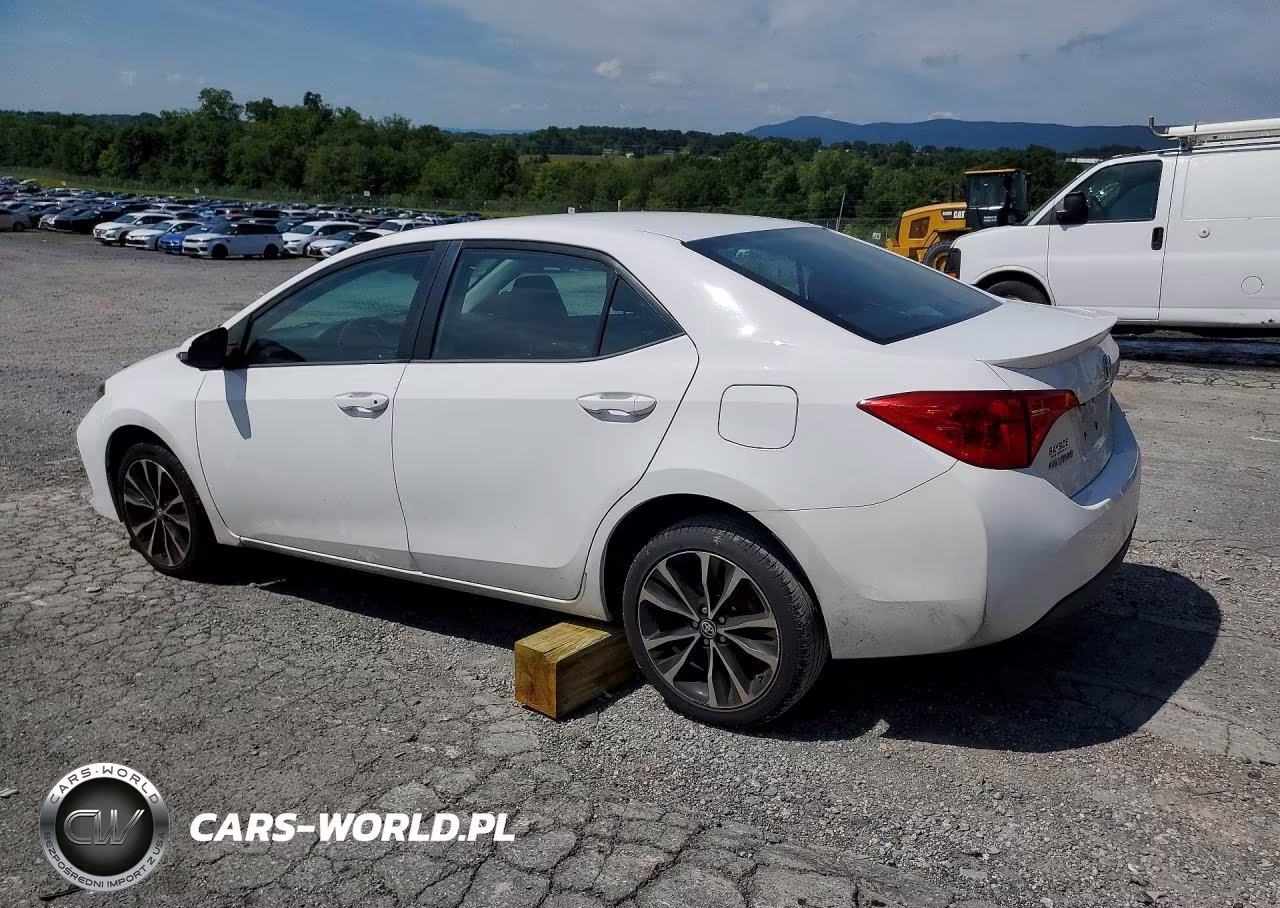 2018 Toyota Corolla Se VIN:2T1BURHE3JC046544 - 2