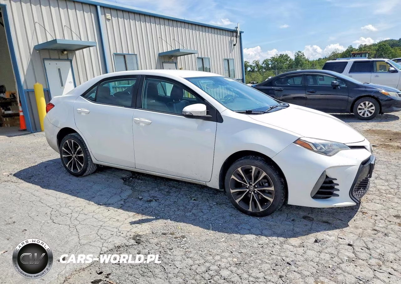2018 Toyota Corolla Se VIN:2T1BURHE3JC046544 - 4