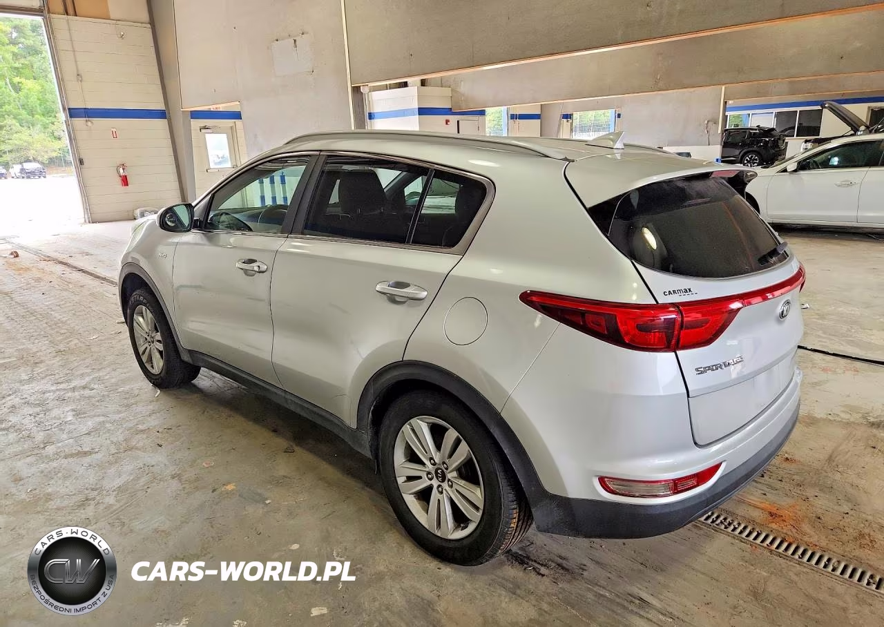2019 Kia Sportage Lx VIN:KNDPMCACXK7605327 - 2