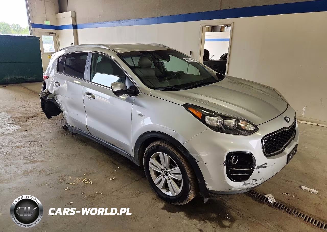 2019 Kia Sportage Lx VIN:KNDPMCACXK7605327 - 4