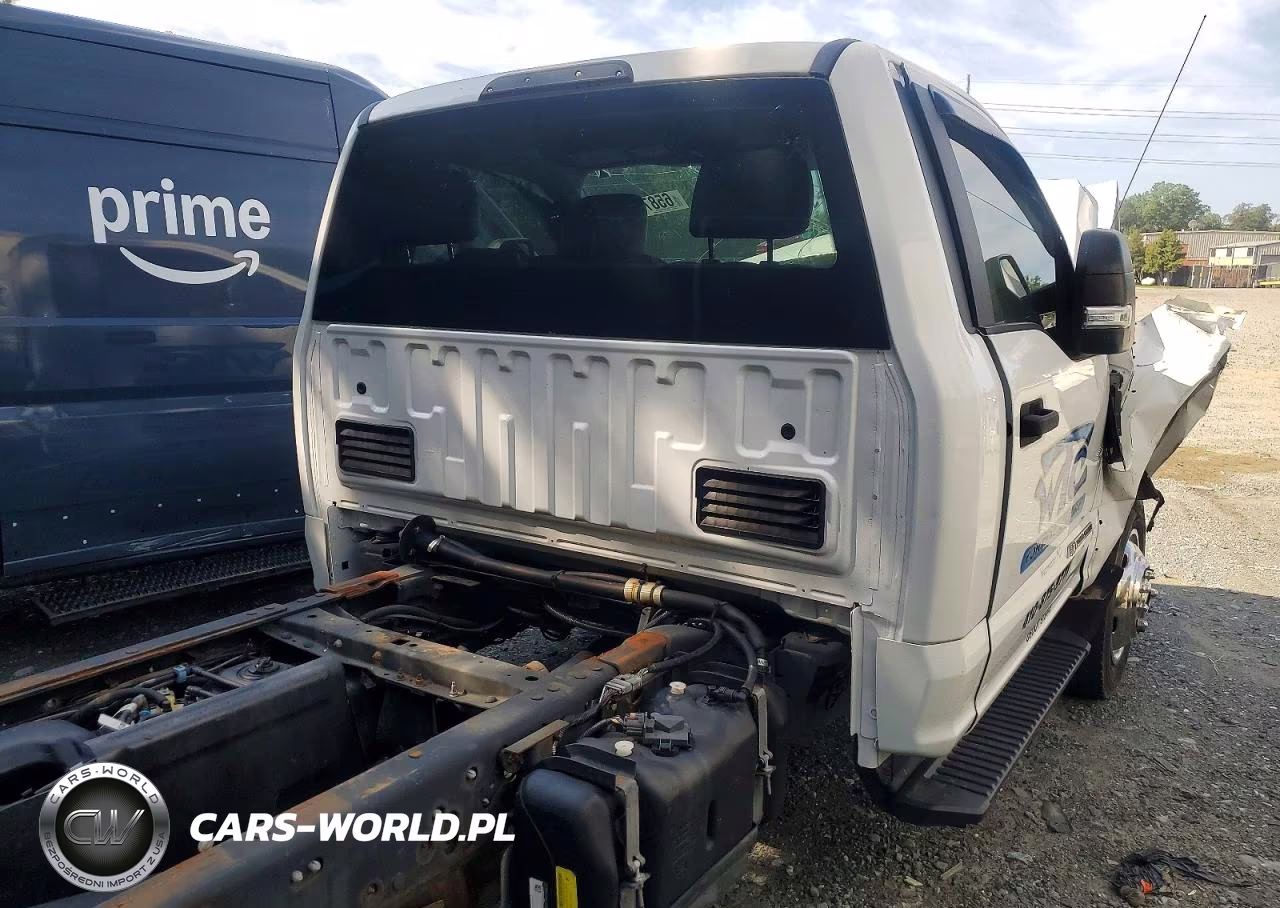 2019 Ford F550 Super Duty VIN:1FDUF5HT8KDA20662 - 10