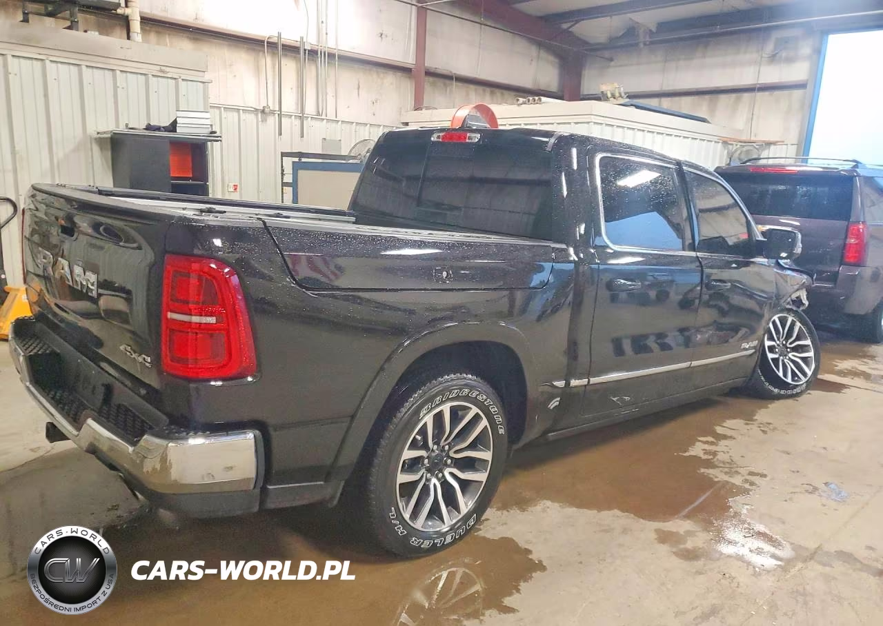 2025 Ram 1500 Limited VIN:1C6SRFHP3SN638842 - 3