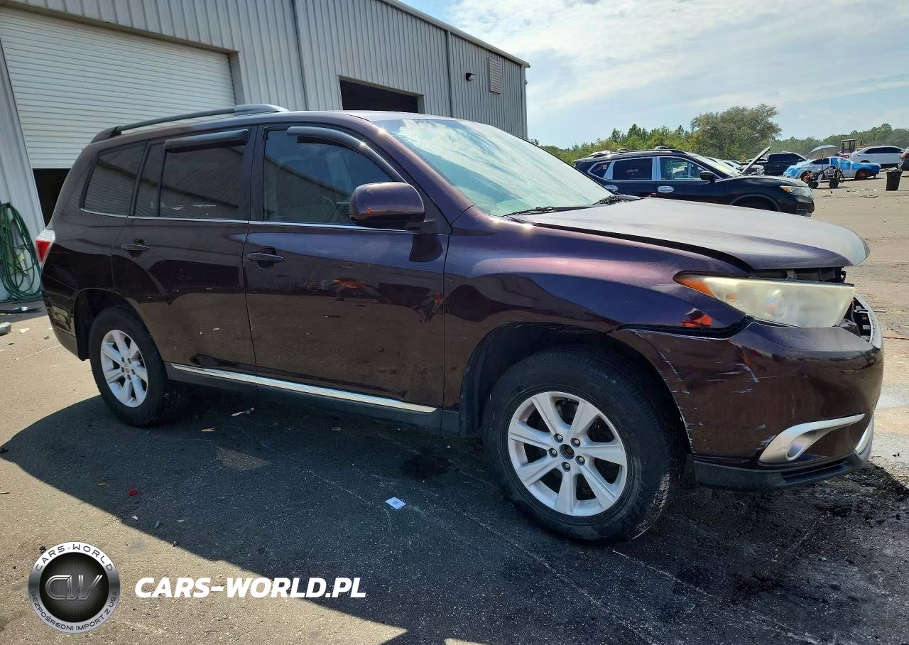 2013 Toyota Highlander Plus VIN:5TDZK3EH9DS132274 - 4