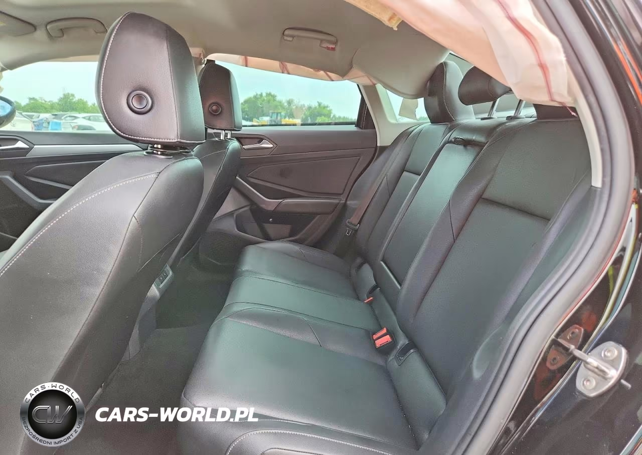 2019 Volkswagen Jetta S VIN:3VWCB7BU1KM132407 - 10