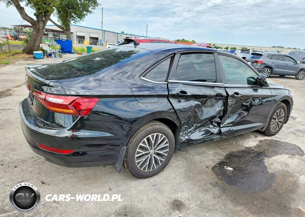 2019 Volkswagen Jetta S VIN:3VWCB7BU1KM132407 - 3