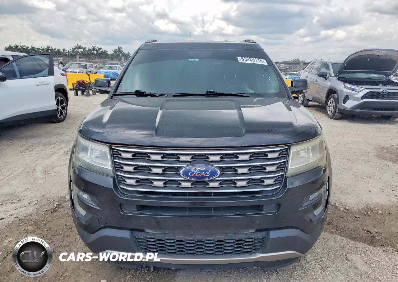 2017 Ford Explorer Xlt VIN:1FM5K8D85HGA42046 - 5