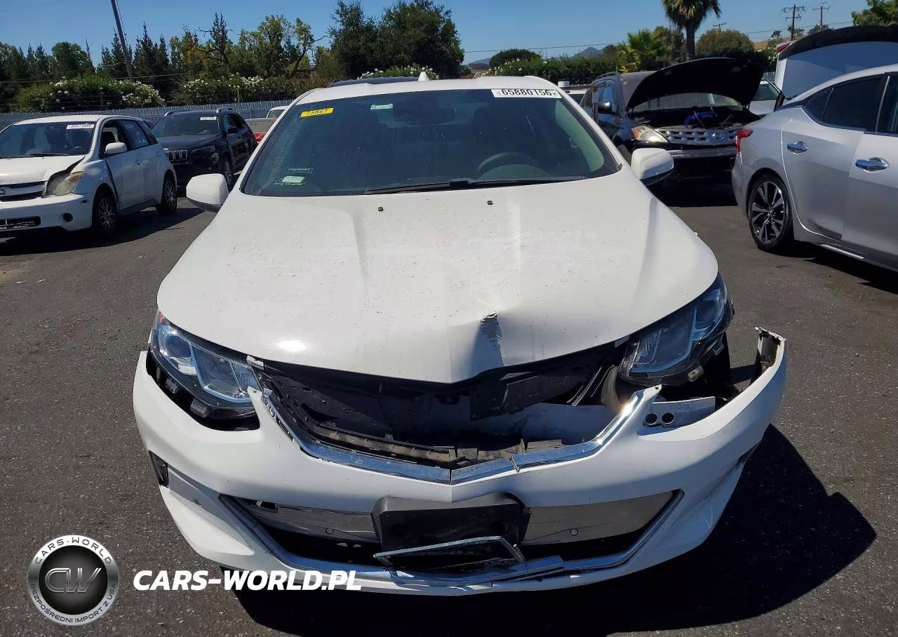 2018 Chevrolet Volt Premier VIN:1G1RD6S56JU106592 - 5