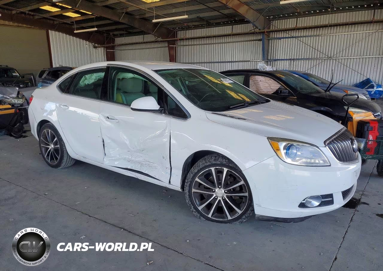 2017 Buick Verano Sport Touring VIN:1G4PR5SK1H4121815 - 4
