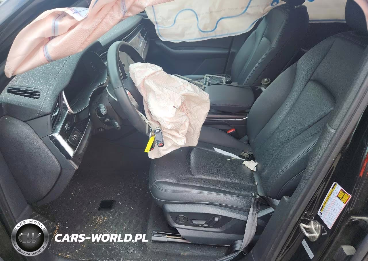 2023 Audi Q7 Prestige VIN:WA1VXBF76PD008408 - 7