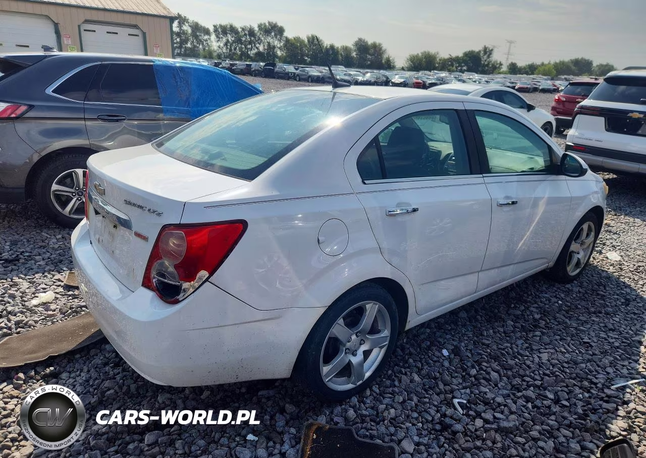 2012 Chevrolet Sonic Ltz VIN:1G1JF5SB1C4101021 - 3