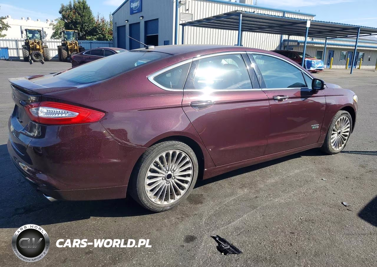 2013 Ford Fusion Titanium Phev VIN:3FA6P0SUXDR242490 - 3