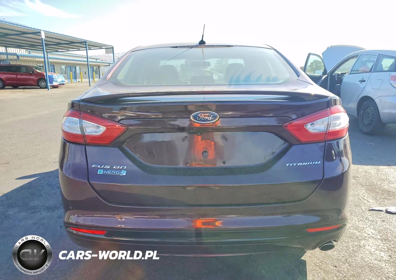 2013 Ford Fusion Titanium Phev VIN:3FA6P0SUXDR242490 - 6
