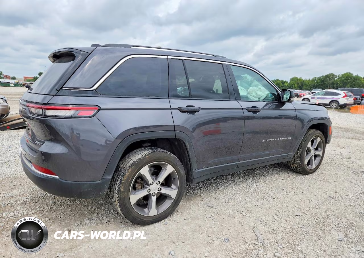 2024 Jeep Grand Cherokee Limited VIN:1C4RJHBG6RC697036 - 3