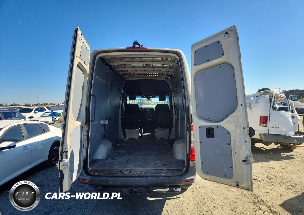 2023 Mercedes-Benz Sprinter 2500 Delivery Van VIN:W1Y4KBHY1PT128012 - 10