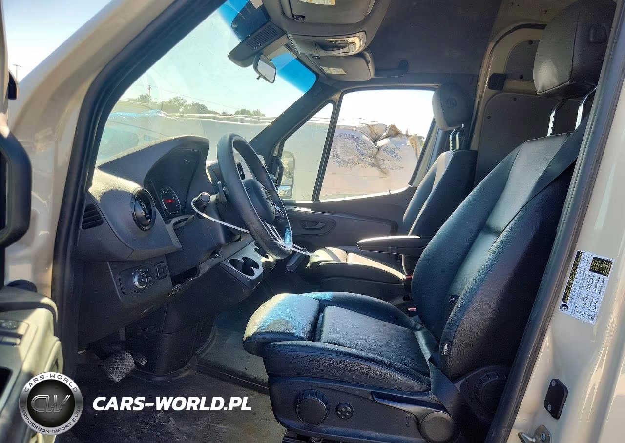 2023 Mercedes-Benz Sprinter 2500 Delivery Van VIN:W1Y4KBHY1PT128012 - 7
