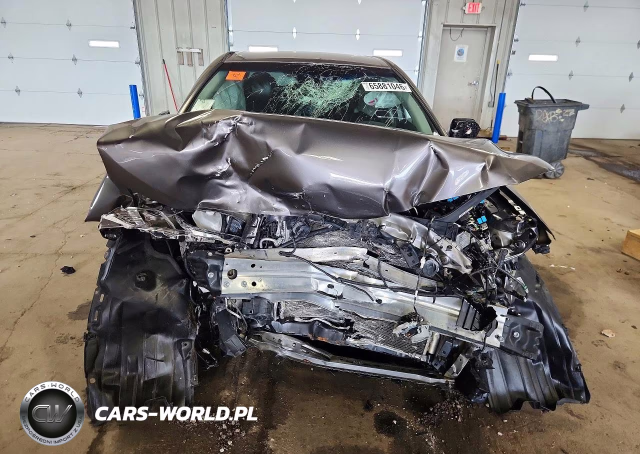 2018 Toyota Camry Le VIN:4T1B11HK7JU062566 - 5