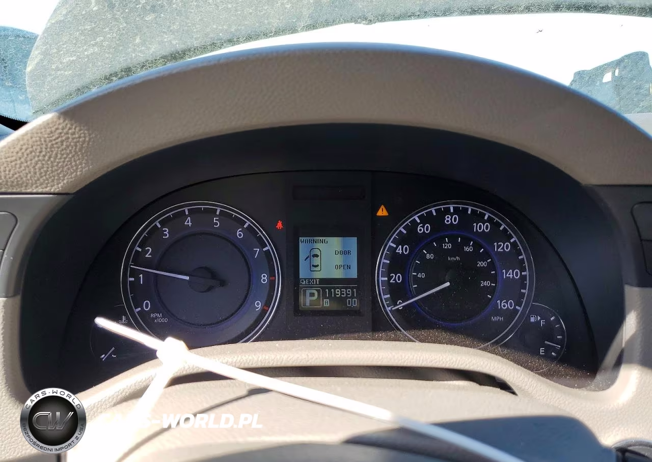 2015 Infiniti Q40 Base VIN:JN1CV6AP5FM500897 - 9