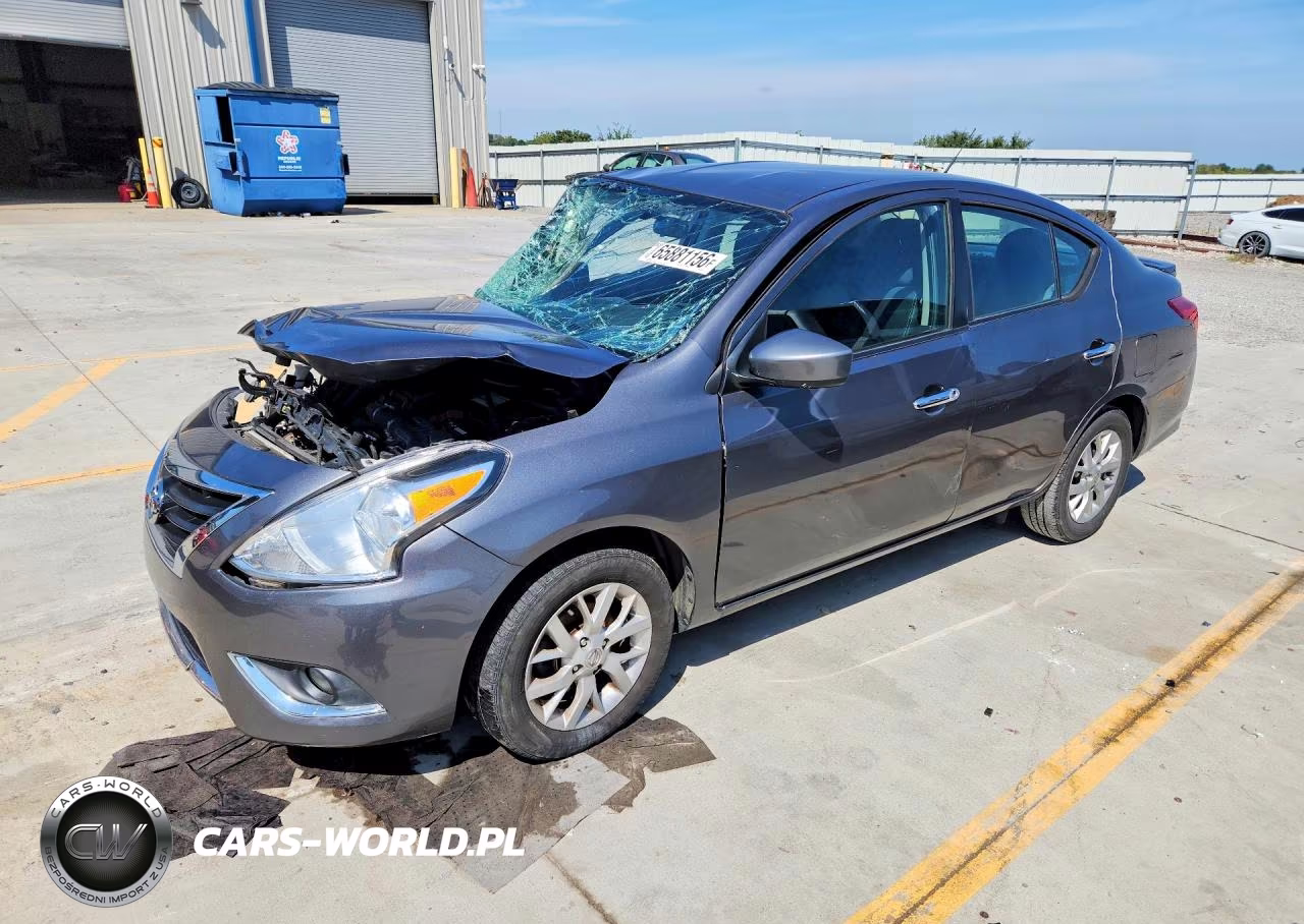 2018 Nissan Versa Sv – zdjęcie 1 z 12