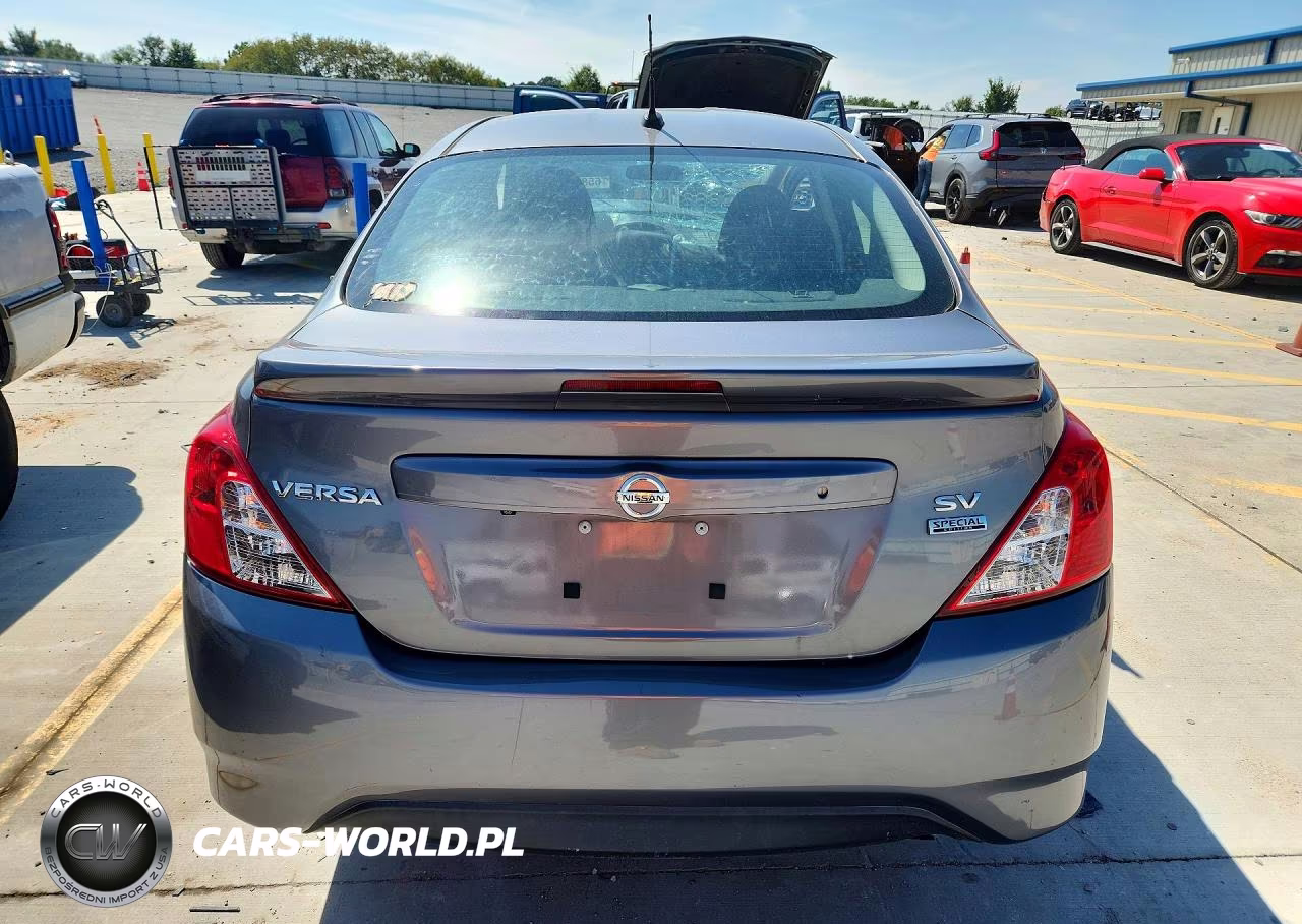 2018 Nissan Versa Sv VIN:3N1CN7AP7JL826161 - 6
