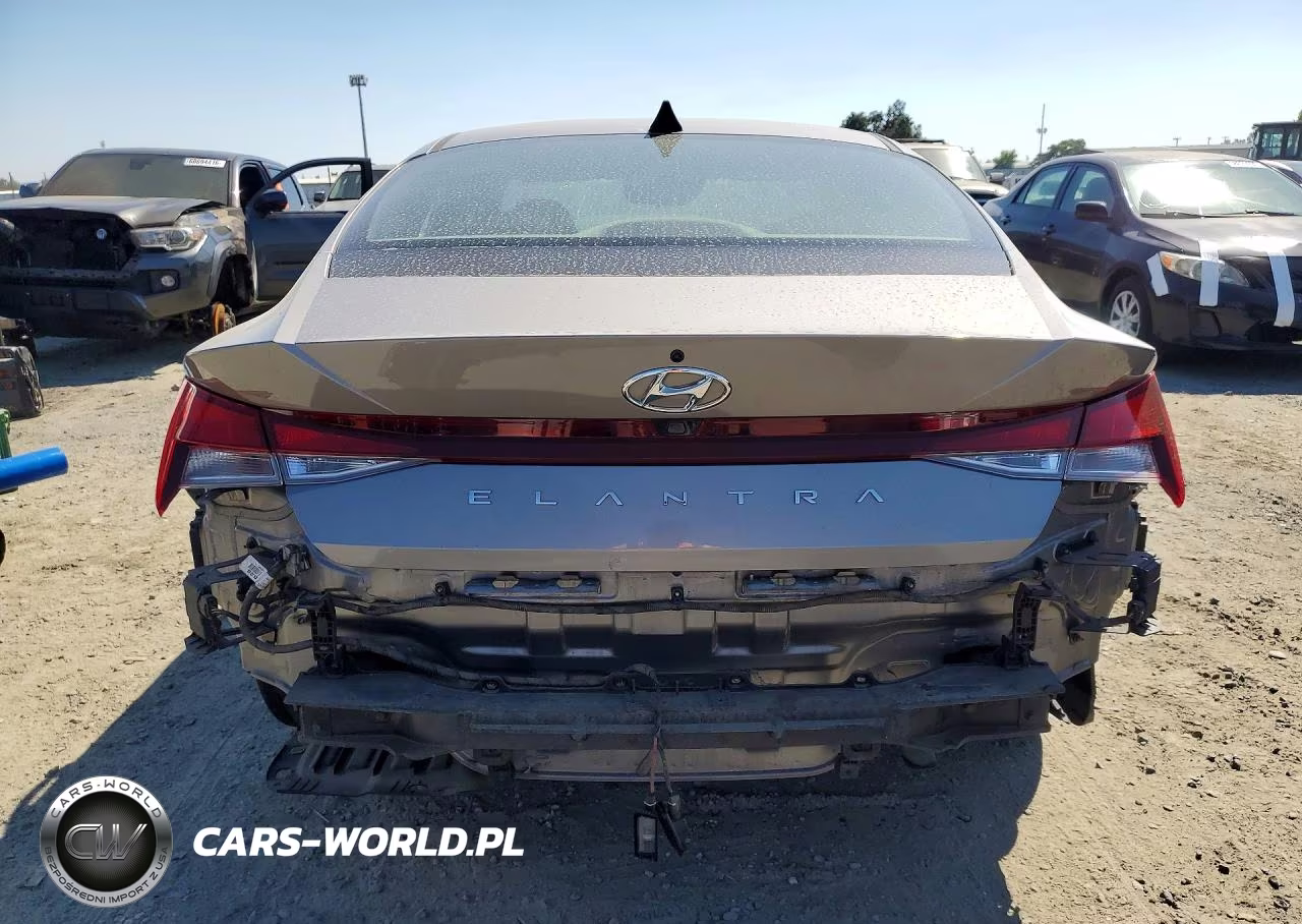 2023 Hyundai Elantra Sel VIN:KMHLM4AG5PU530578 - 6