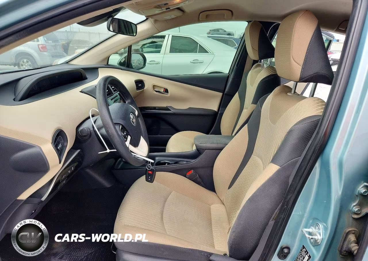 2017 Toyota Prius Two VIN:JTDKBRFU5H3051151 - 7