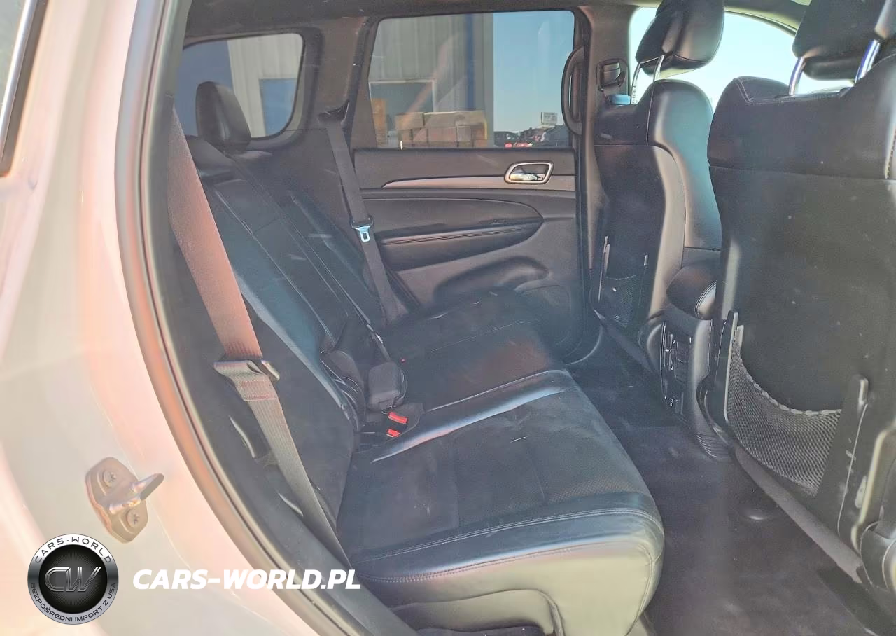 2017 Jeep Grand Cherokee Laredo VIN:1C4RJEAG7HC829185 - 11