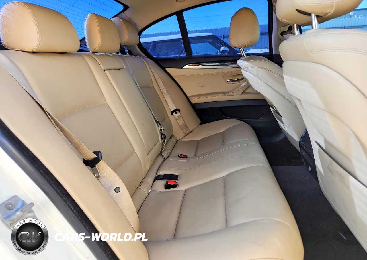2016 BMW 528 I VIN:WBA5A5C52GG350090 - 10