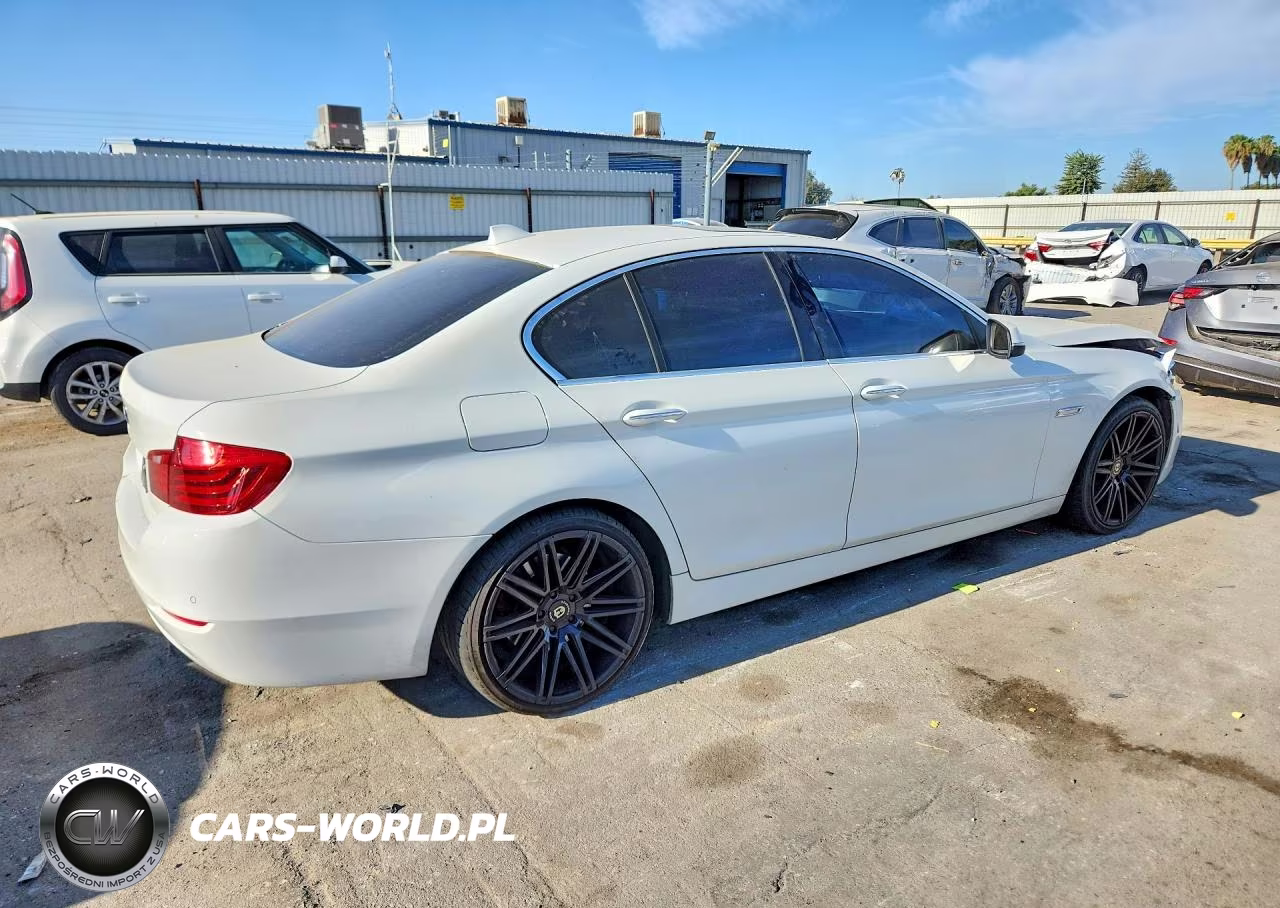 2016 BMW 528 I VIN:WBA5A5C52GG350090 - 3