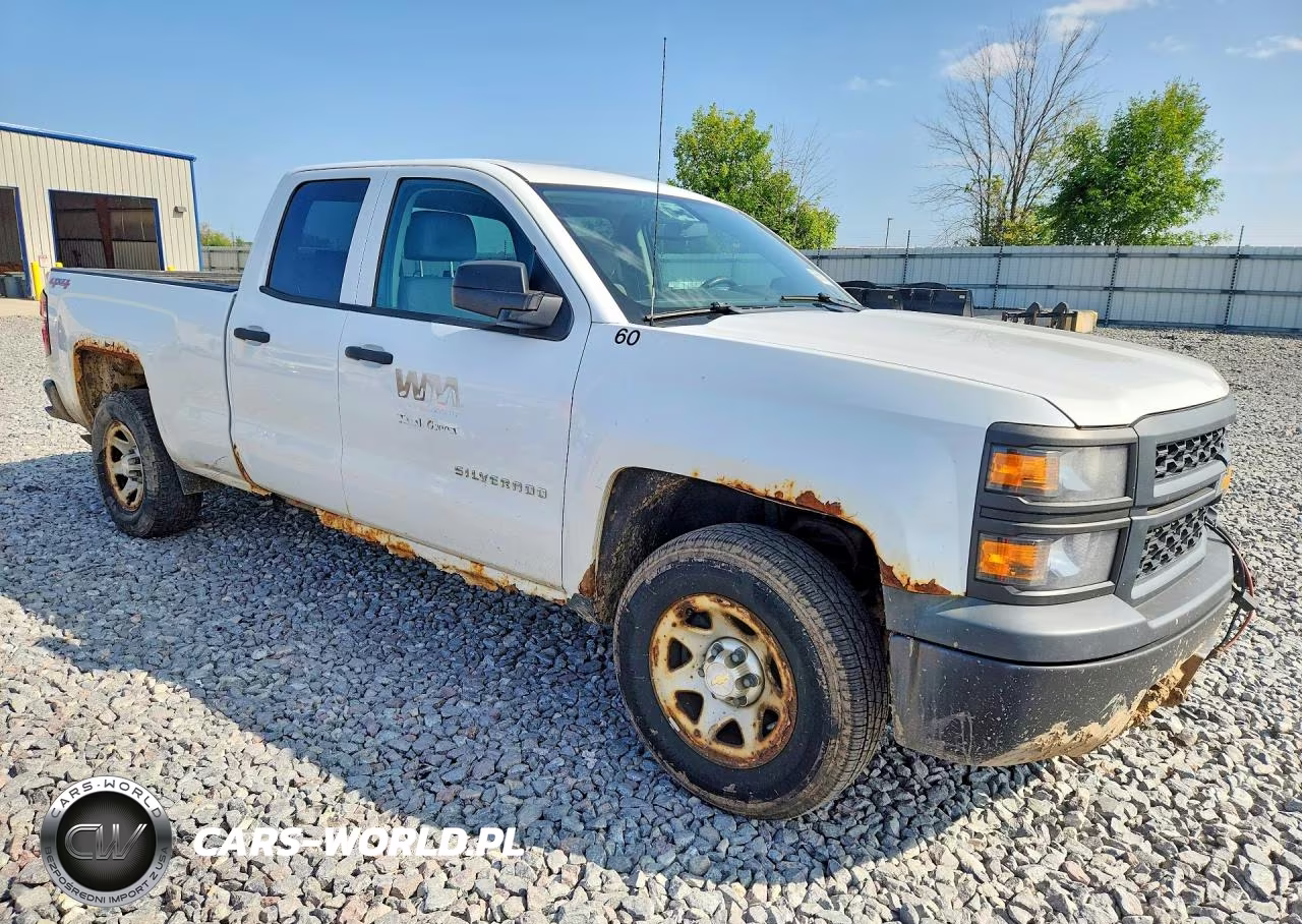 2014 Chevrolet Silverado K1500 VIN:1GCVKPEC8EZ285495 - 4