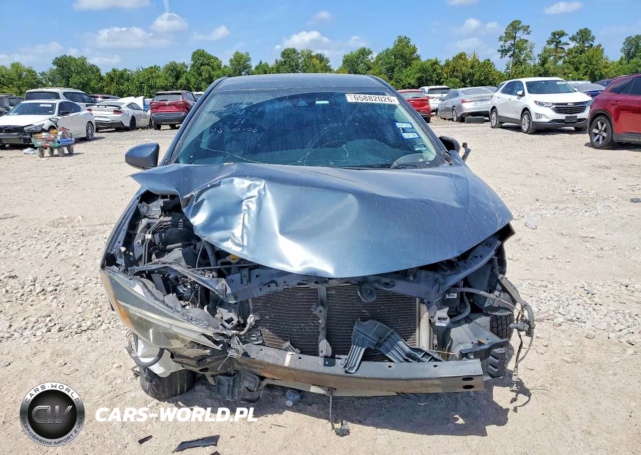 2017 Toyota Corolla L VIN:5YFBURHE3HP631781 - 5