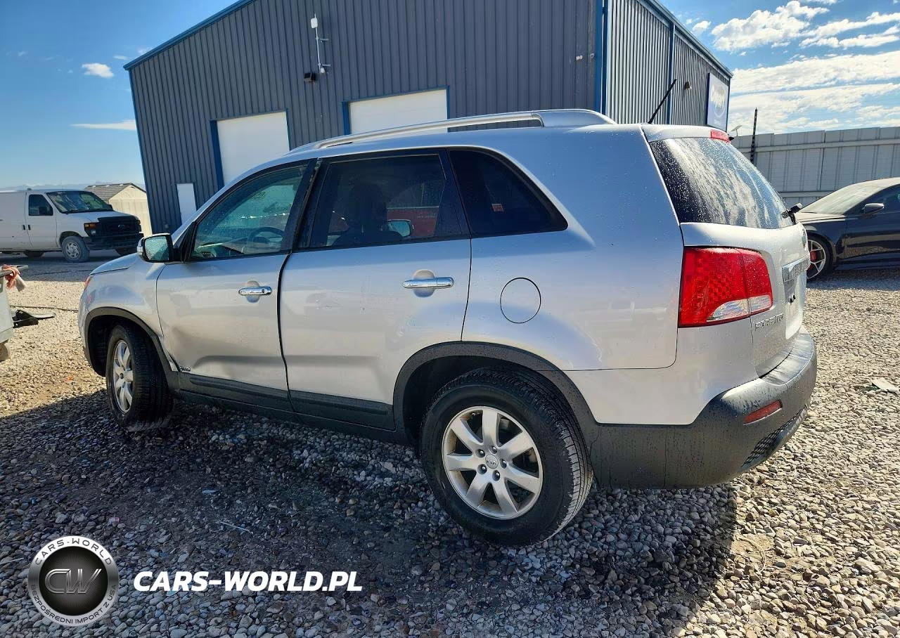 2013 Kia Sorento Lx VIN:5XYKTDA29DG336270 - 2
