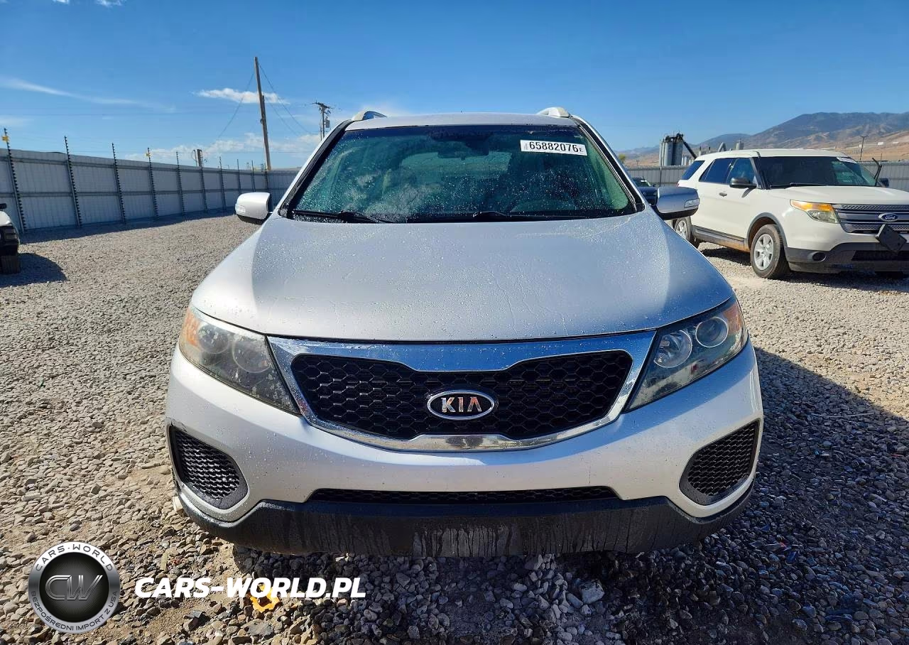 2013 Kia Sorento Lx VIN:5XYKTDA29DG336270 - 5