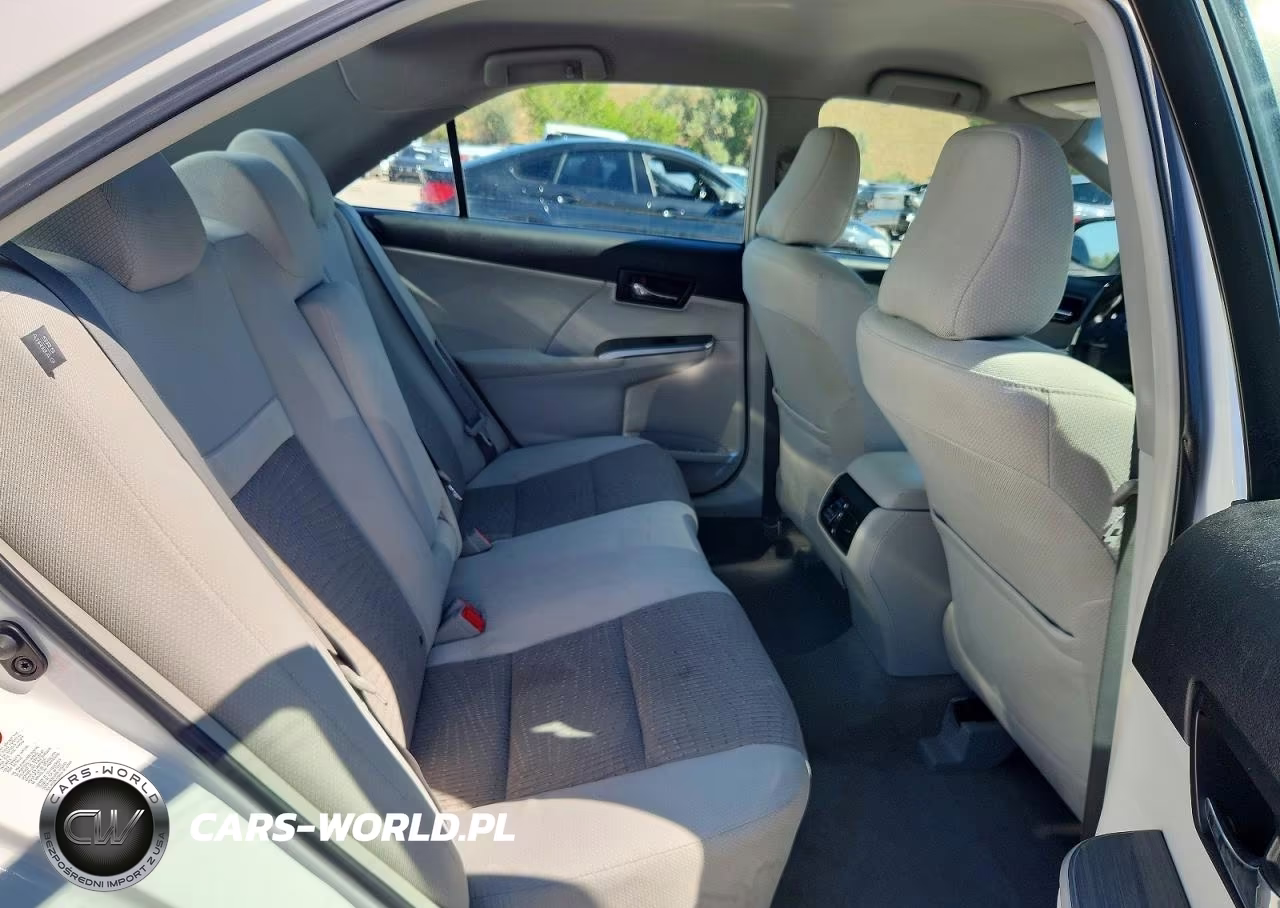 2012 Toyota Camry Hybrid VIN:4T1BD1FK4CU030493 - 10