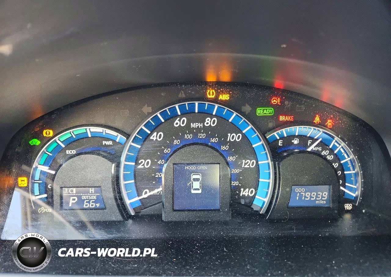 2012 Toyota Camry Hybrid VIN:4T1BD1FK4CU030493 - 9