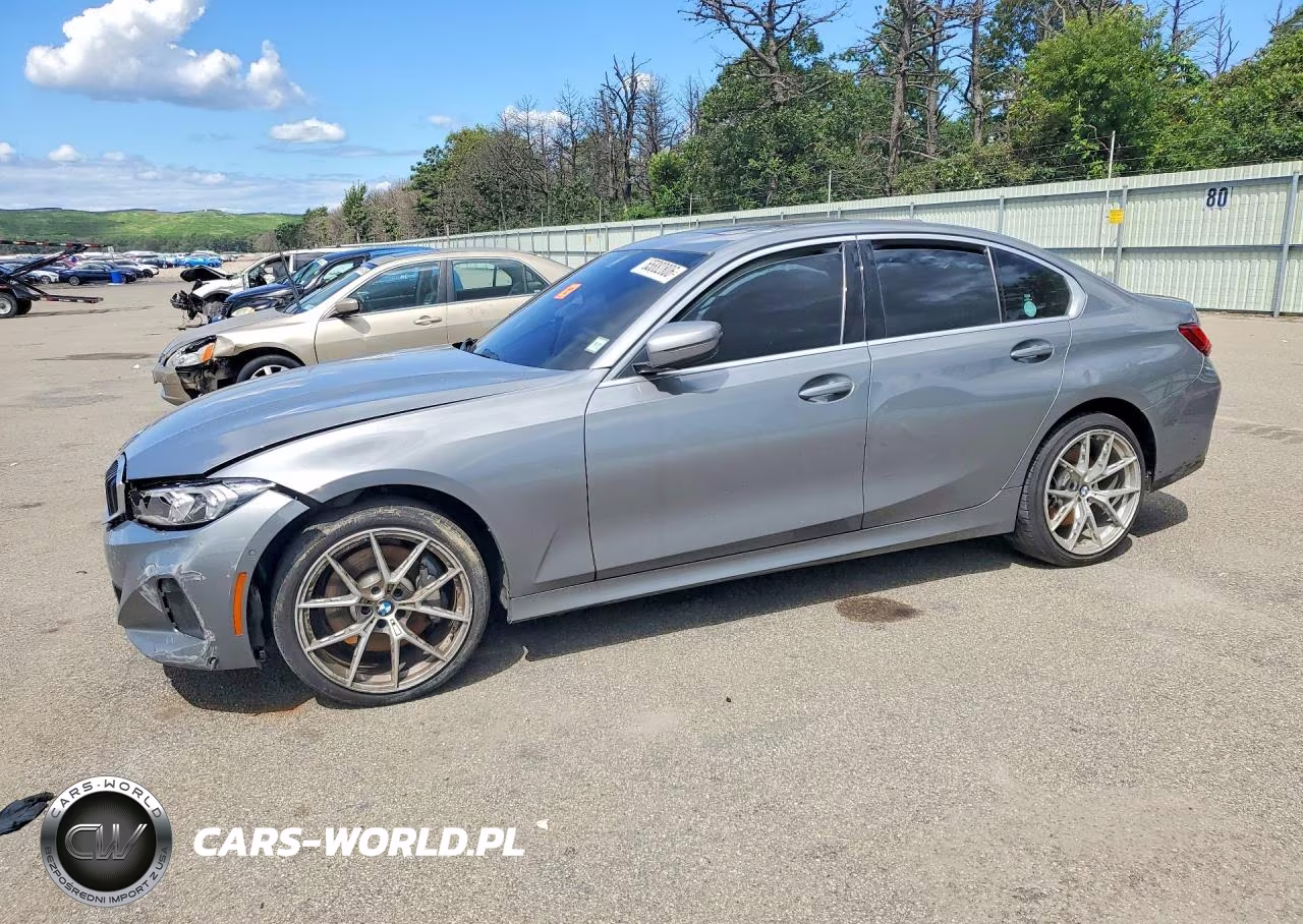 2025 BMW 330Xi