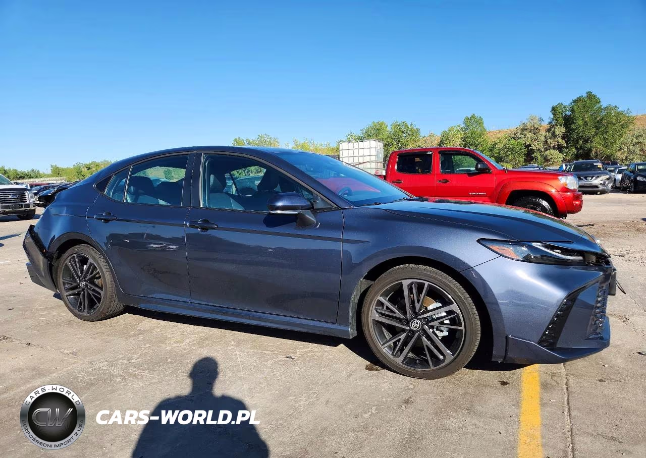 2026 Toyota Camry Xse VIN:4T1DAACK9TU748353 - 4