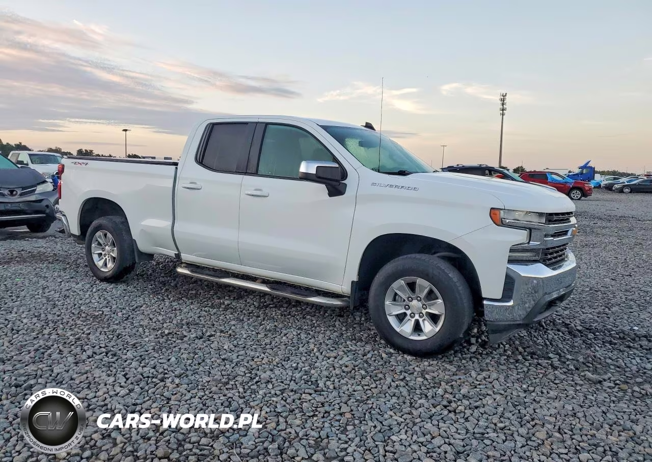 2021 Chevrolet Silverado K1500 Lt VIN:1GCRYDEDXMZ247661 - 4