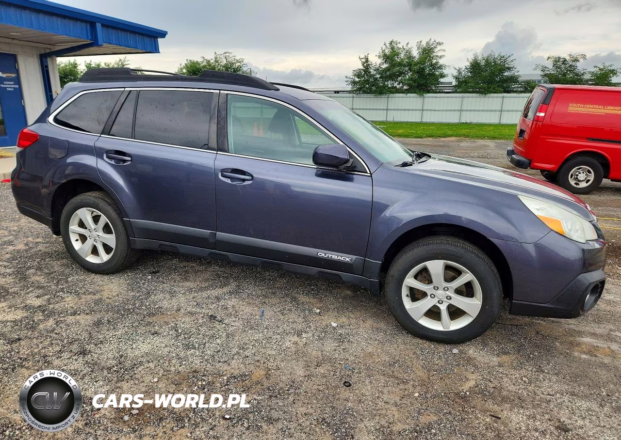 2014 Subaru Outback 2.5I Premium VIN:4S4BRBCC7E3217613 - 4