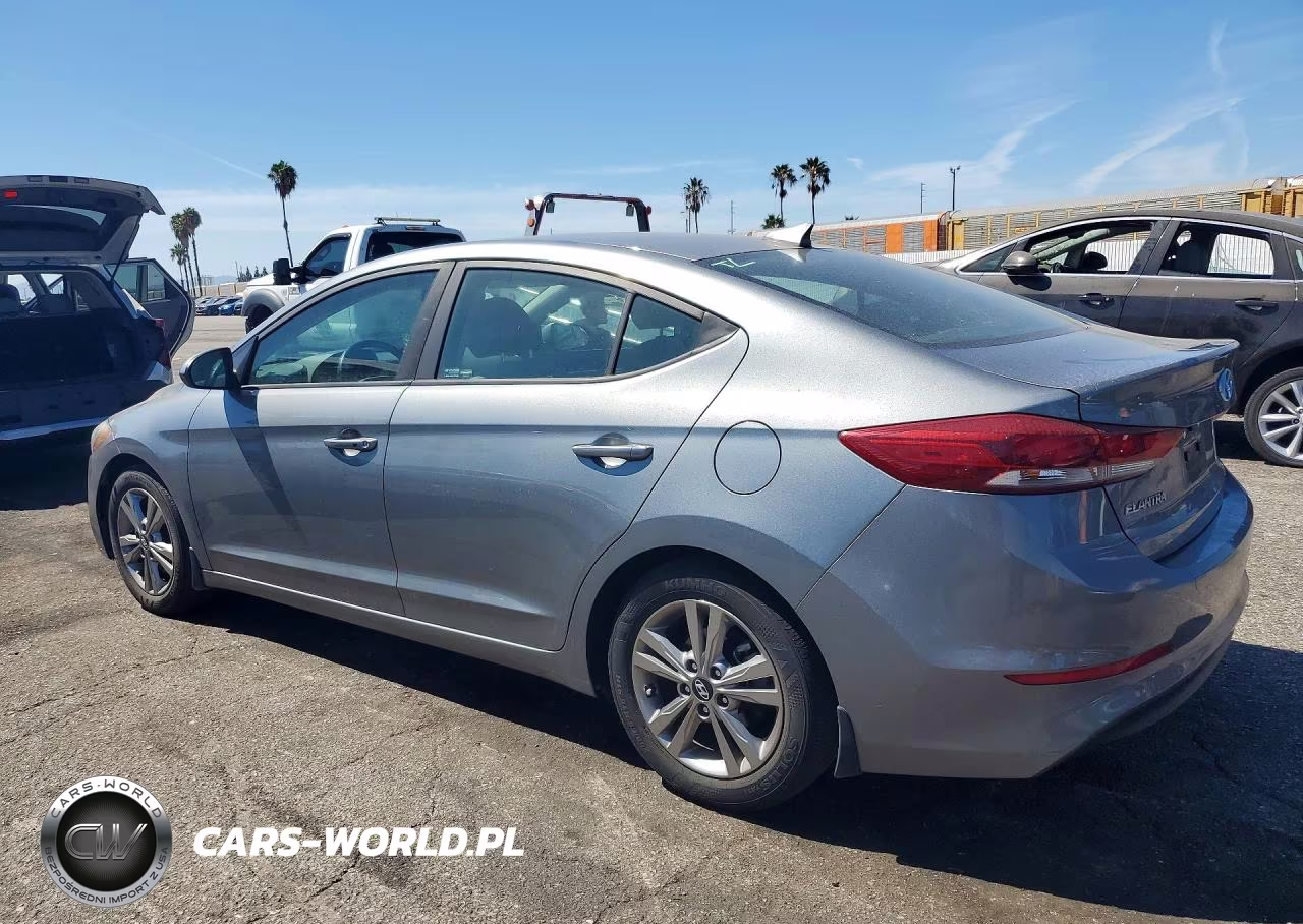 2018 Hyundai Elantra Value Edition VIN:KMHD84LF5JU616638 - 2