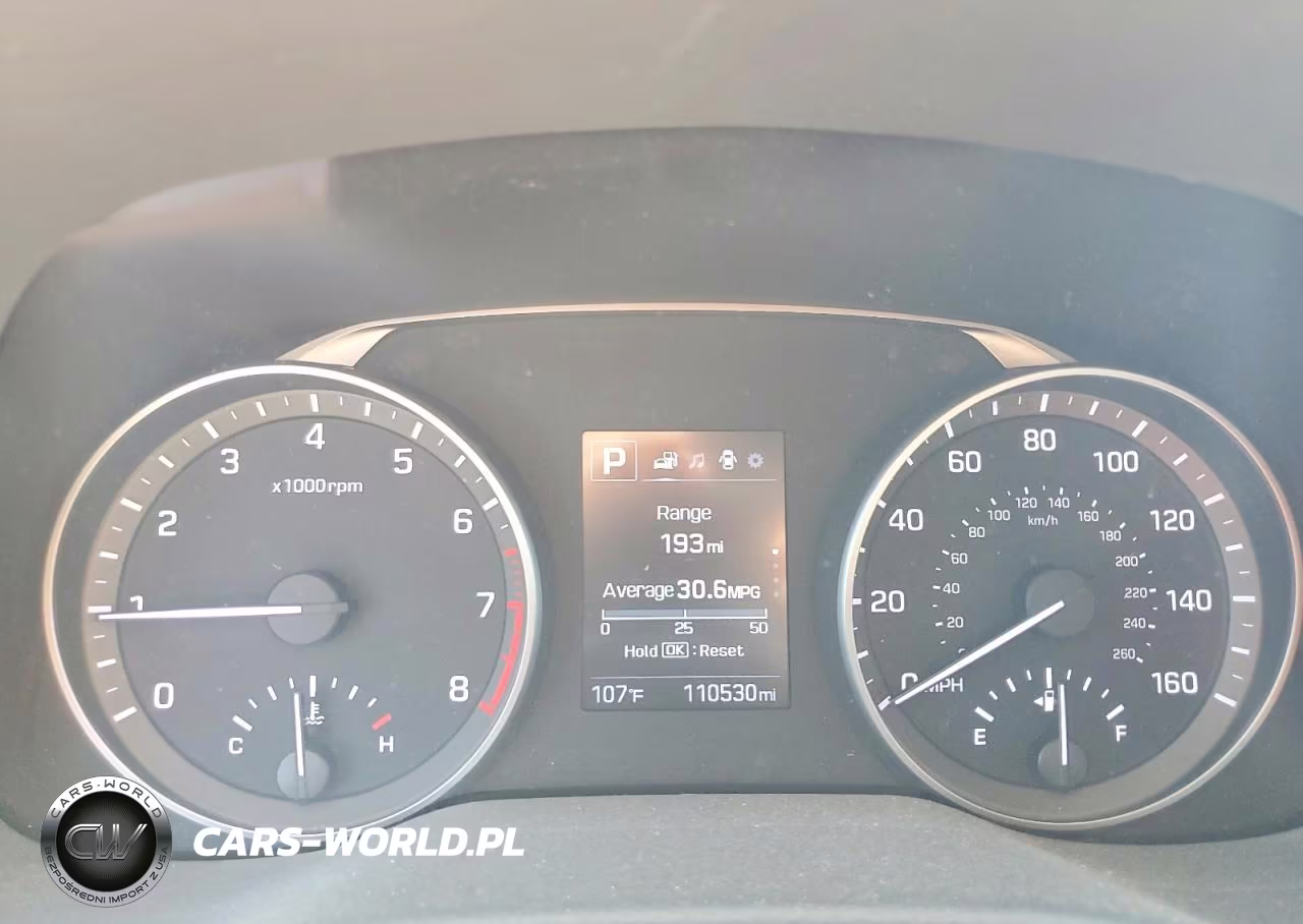2018 Hyundai Elantra Value Edition VIN:KMHD84LF5JU616638 - 9