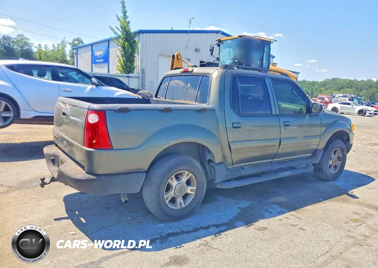 2003 Ford Explorer Sport Trac VIN:1FMZU67E13UB81716 - 4