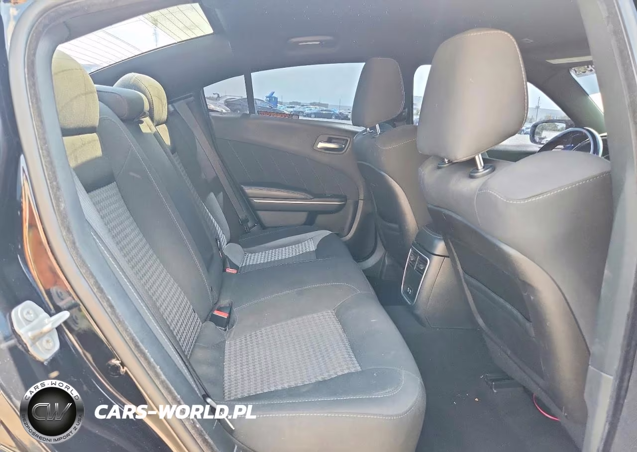2019 Dodge Charger R-T VIN:2C3CDXCT9KH549974 - 10