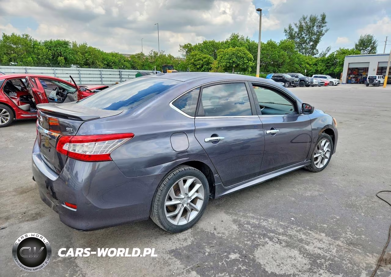 2015 Nissan Sentra Sr VIN:3N1AB7AP6FY302624 - 3