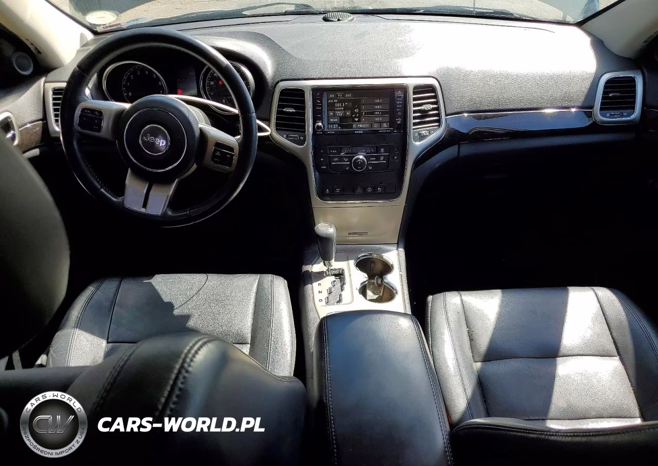 2013 Jeep Grand Cherokee Laredo VIN:1C4RJFAT1DC571422 - 8
