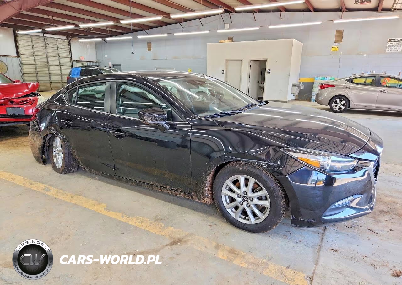 2018 Mazda 3 Sport VIN:3MZBN1U71JM273886 - 4