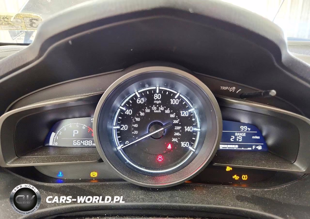 2018 Mazda 3 Sport VIN:3MZBN1U71JM273886 - 9