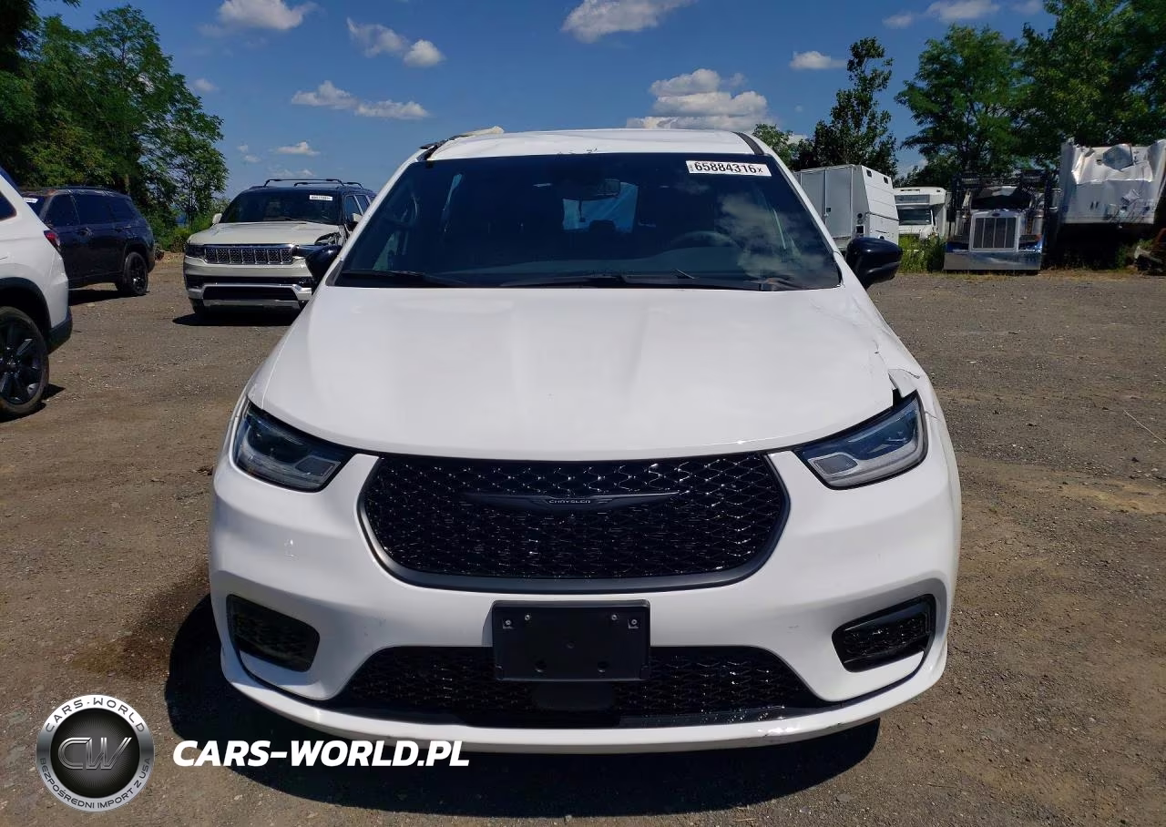 2024 Chrysler Pacifica Hybrid Select VIN:2C4RC1S79RR158421 - 5