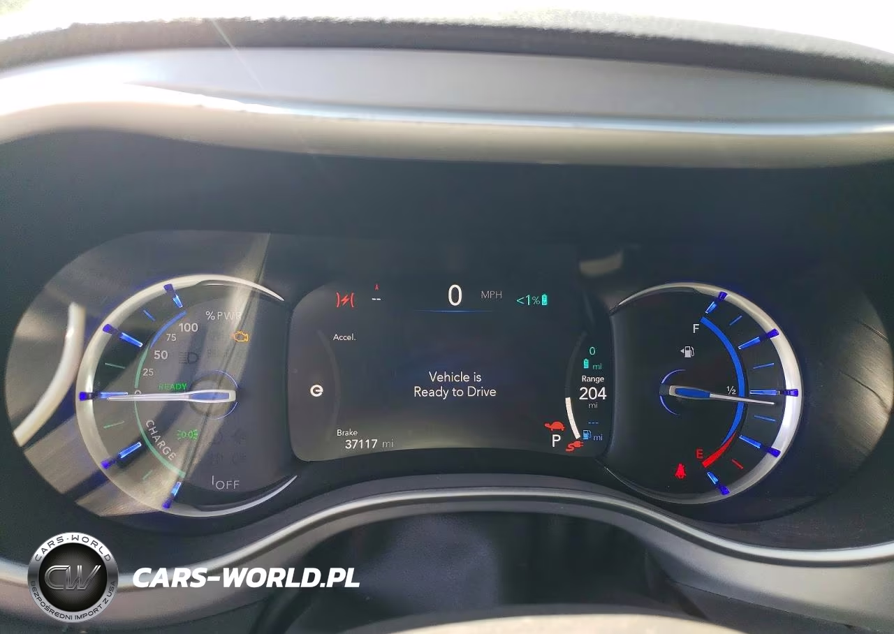 2024 Chrysler Pacifica Hybrid Select VIN:2C4RC1S79RR158421 - 9